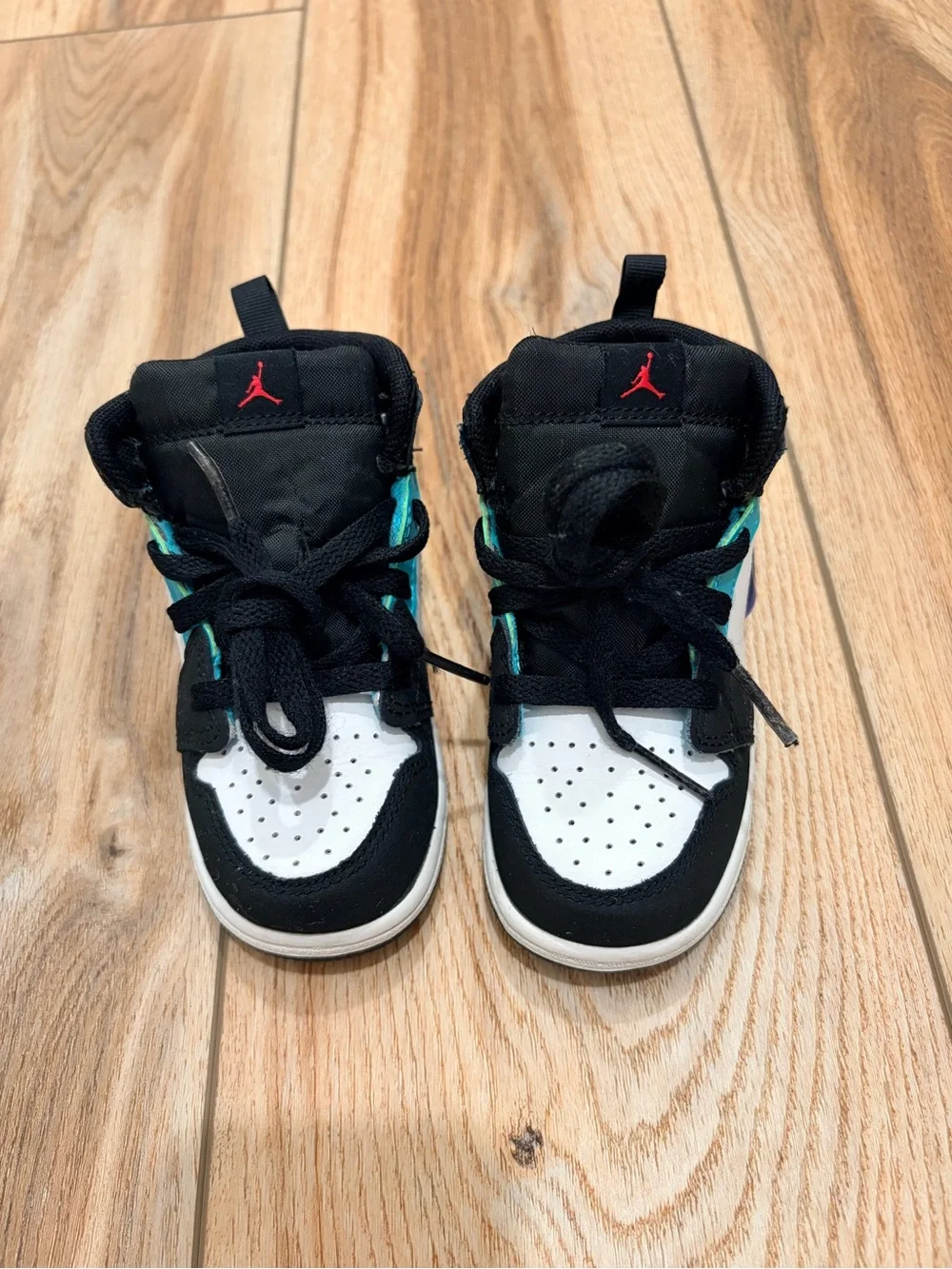 Jordan mid kids